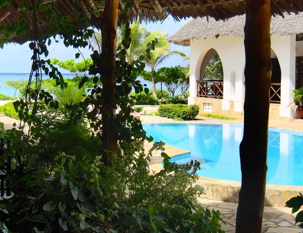 Next Paradise Boutique Resort Pwani Mchangani Quarto foto